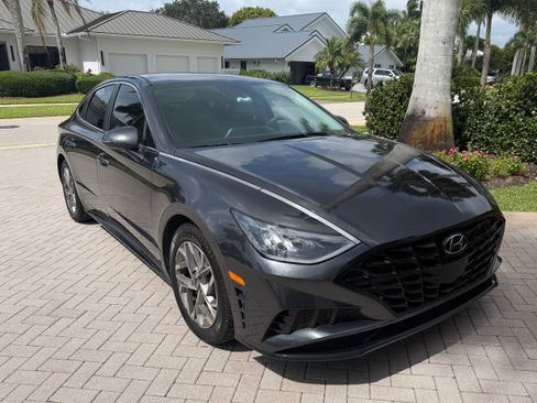 Used 2021 Hyundai Sonata SEL FWD image 1