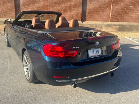 Used 2017 BMW 440i xDrive 440i xDrive Convertible 2D image 4