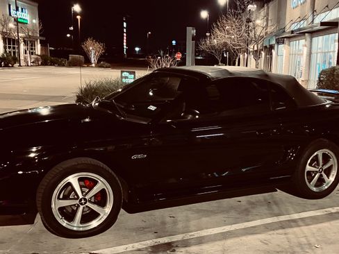 Used 1996 Ford Mustang GT image 12