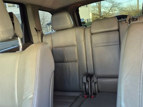 Used 2013 Jeep Grand Cherokee Laredo image 12