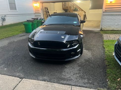 Used 2012 Ford Mustang Shelby GT500 w/ SVT Performance Pkg image 17
