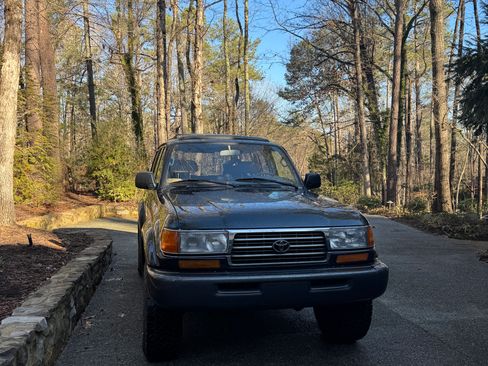 Used 1996 Toyota Land Cruiser Sport Utility 4D image 10