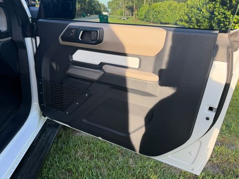 Used 2022 Ford Bronco Wildtrak AWD/4WD image 22