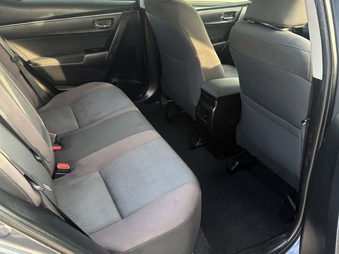 Used 2018 Toyota Corolla L image 15