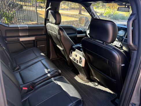 Used 2018 Ford F150 Lariat image 2