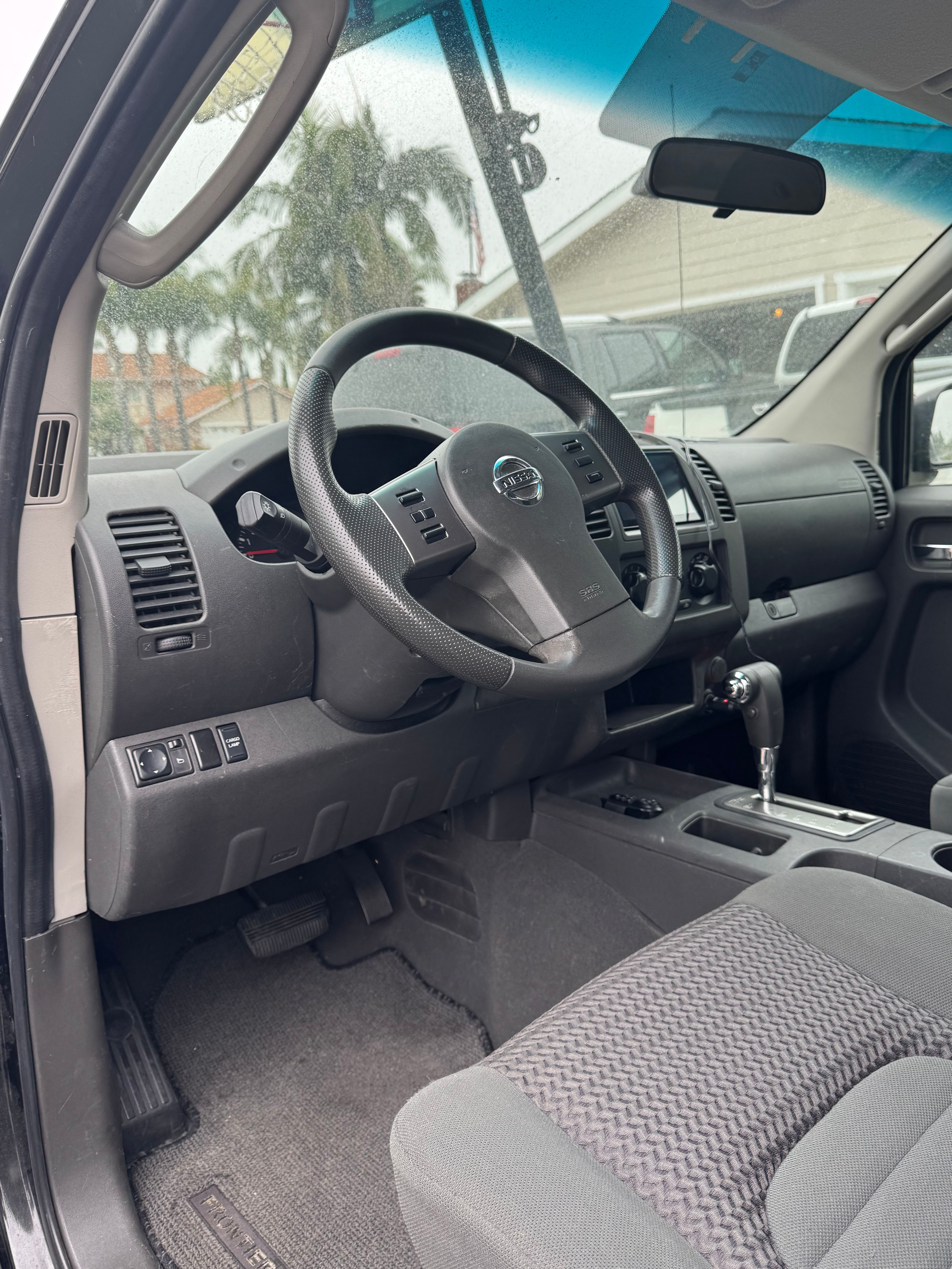 Used 2008 Nissan Frontier SE w/ SE Value Truck Pkg RWD image 8