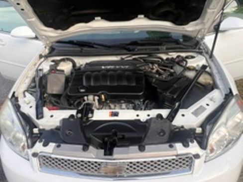 Used 2016 Chevrolet Impala Limited LS FWD image 10
