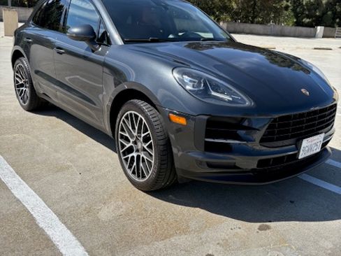 Used 2019 Porsche Macan S image 1