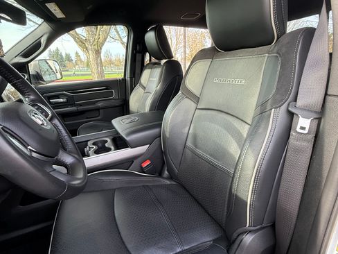 Used 2021 RAM 3500 Laramie image 12