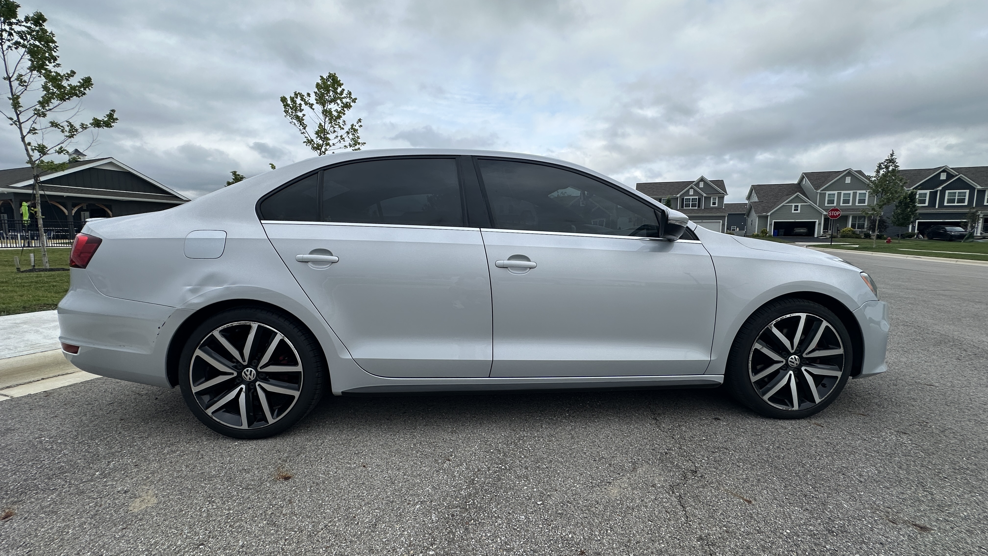 Used 2013 Volkswagen Jetta GLI Autobahn FWD image 6