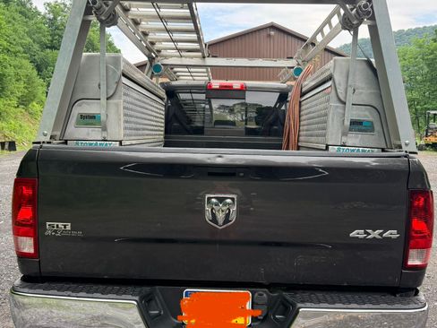 Used 2016 RAM 2500 SLT AWD/4WD image 5