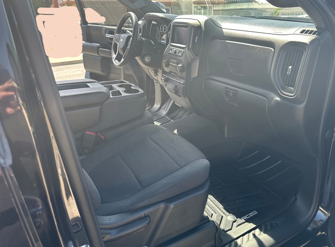 Used 2022 Chevrolet Silverado 2500 Custom w/ Custom Value Package AWD/4WD image 23