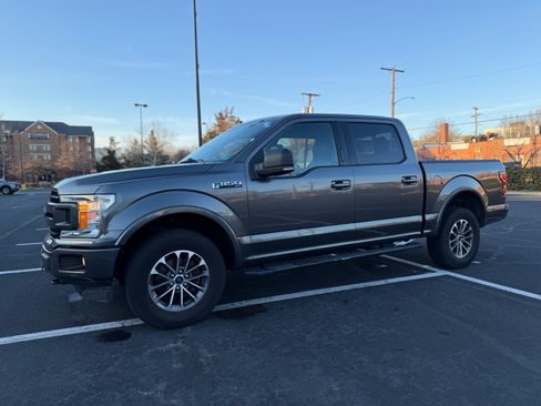 Used 2019 Ford F150 XLT w/ Equipment Group 302A Luxury image 1