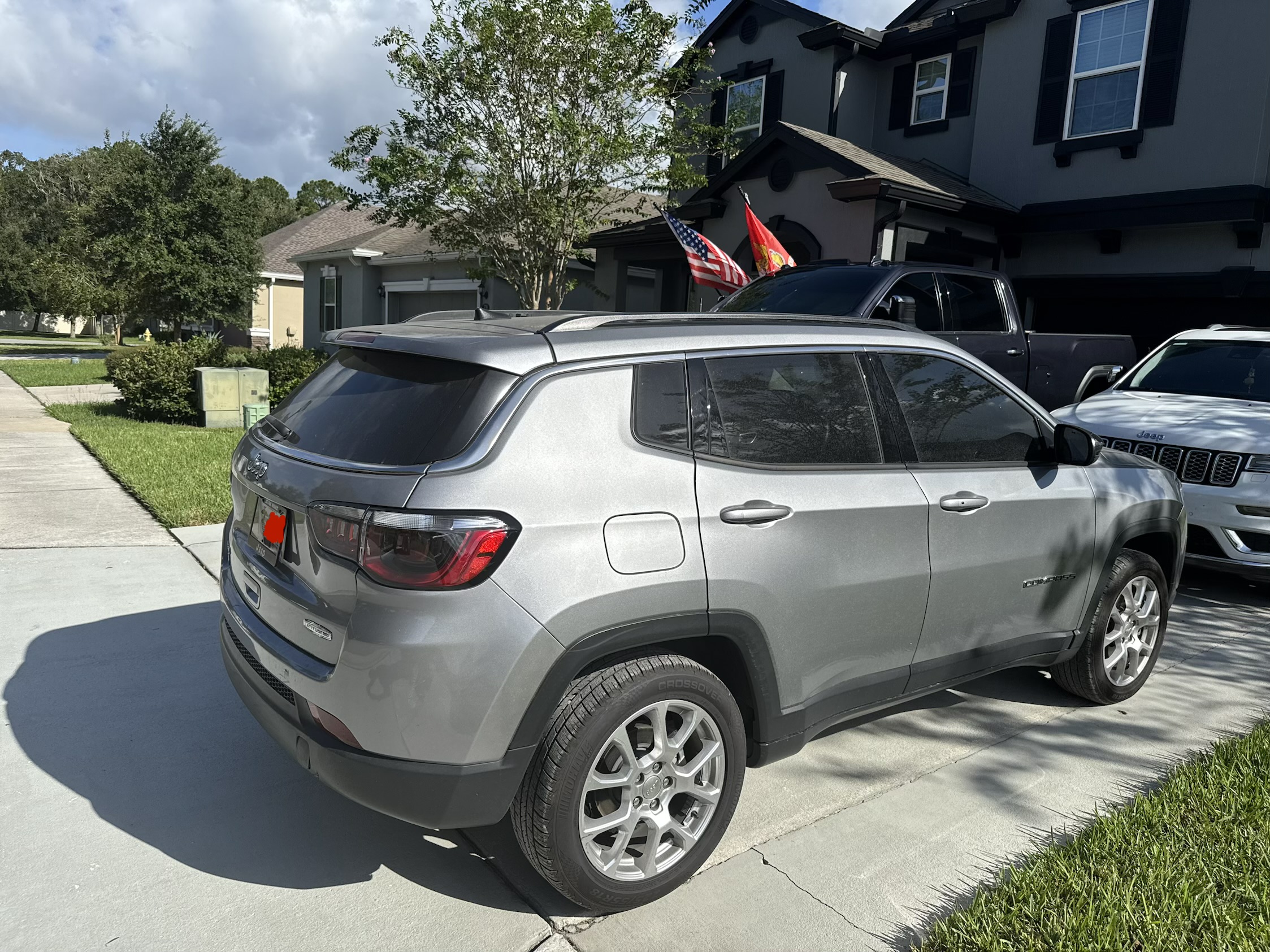 Used 2022 Jeep Compass Latitude AWD/4WD image 5