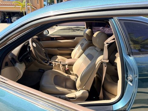 Used 1995 Lexus SC 300 Coupe RWD image 10