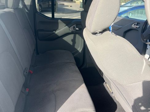Used 2017 Nissan Frontier SV RWD image 22