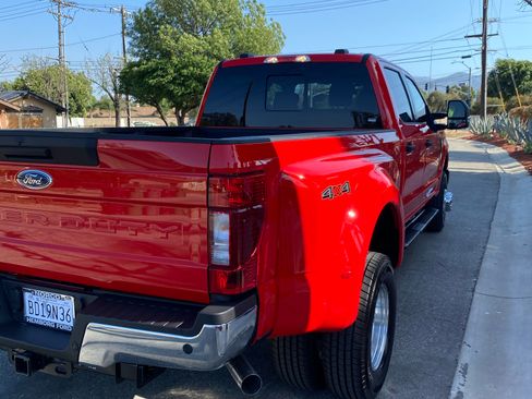 Used 2021 Ford F350 XLT image 6