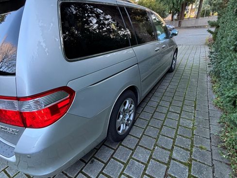 Used 2005 Honda Odyssey Touring image 9