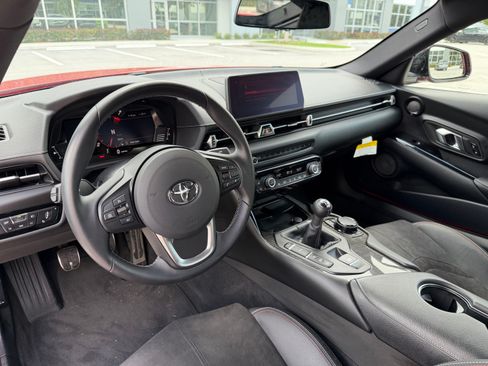 Used 2024 Toyota Supra RWD image 16