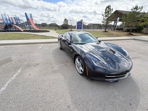 Used 2015 Chevrolet Corvette Stingray Coupe w/ 2LT Preferred Equipment Group image 11