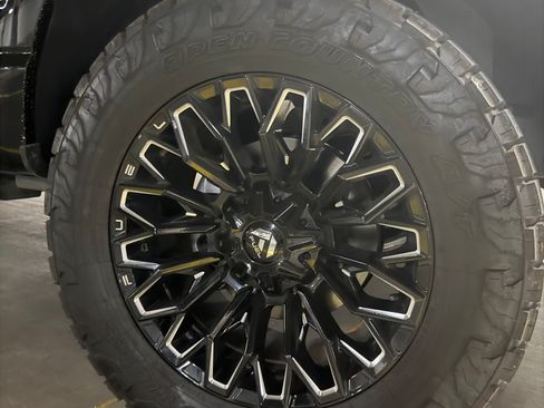 Used 2024 Ford F150 Platinum w/ Equipment Group 703A Plus image 10