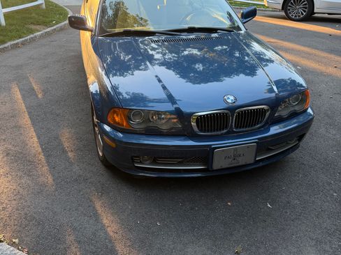 Used 2003 BMW 330Ci Convertible RWD image 2