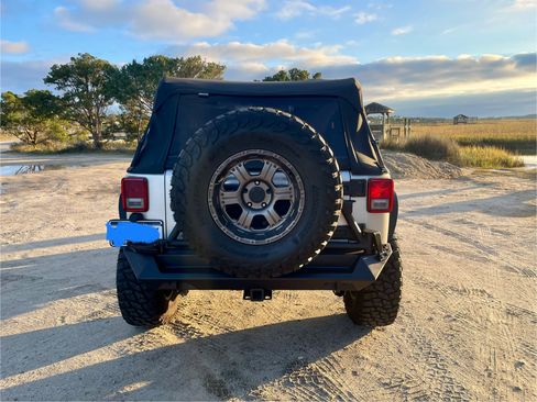 Used 2008 Jeep Wrangler Rubicon w/ PWR Convenience Group image 6