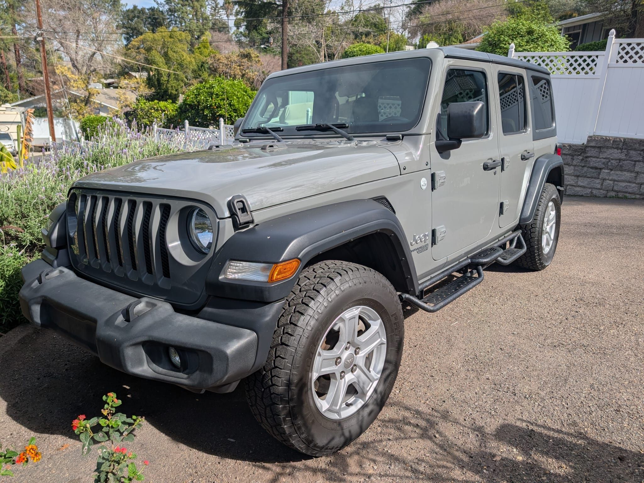 Used 2019 Jeep Wrangler Unlimited Sport S AWD/4WD image 4