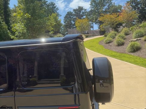 Used 2025 Mercedes-Benz G 550 image 8