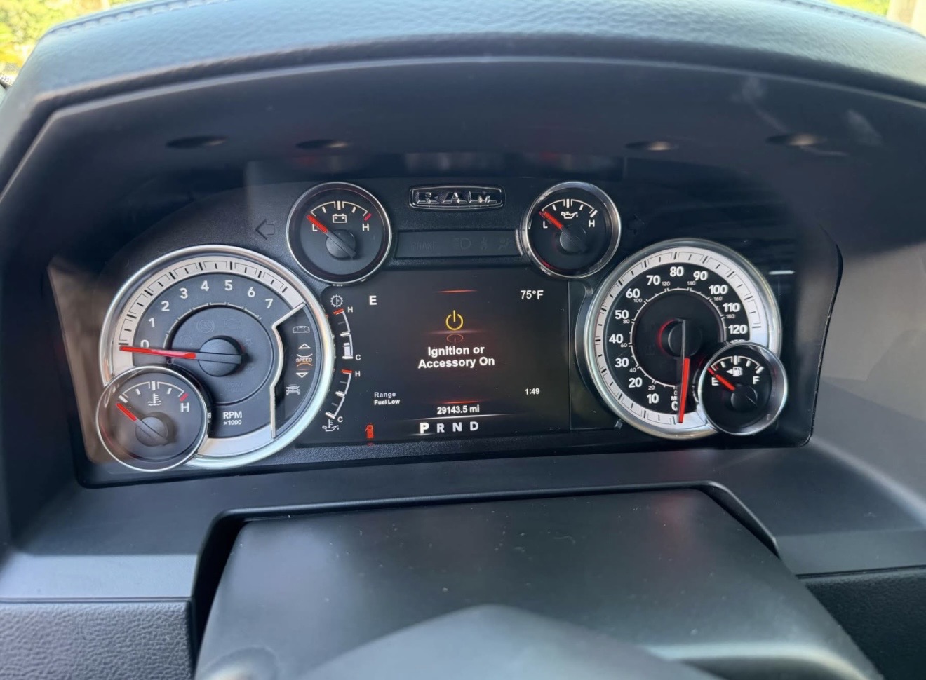 Used 2018 RAM 1500 Laramie w/ Convenience Group AWD/4WD image 11