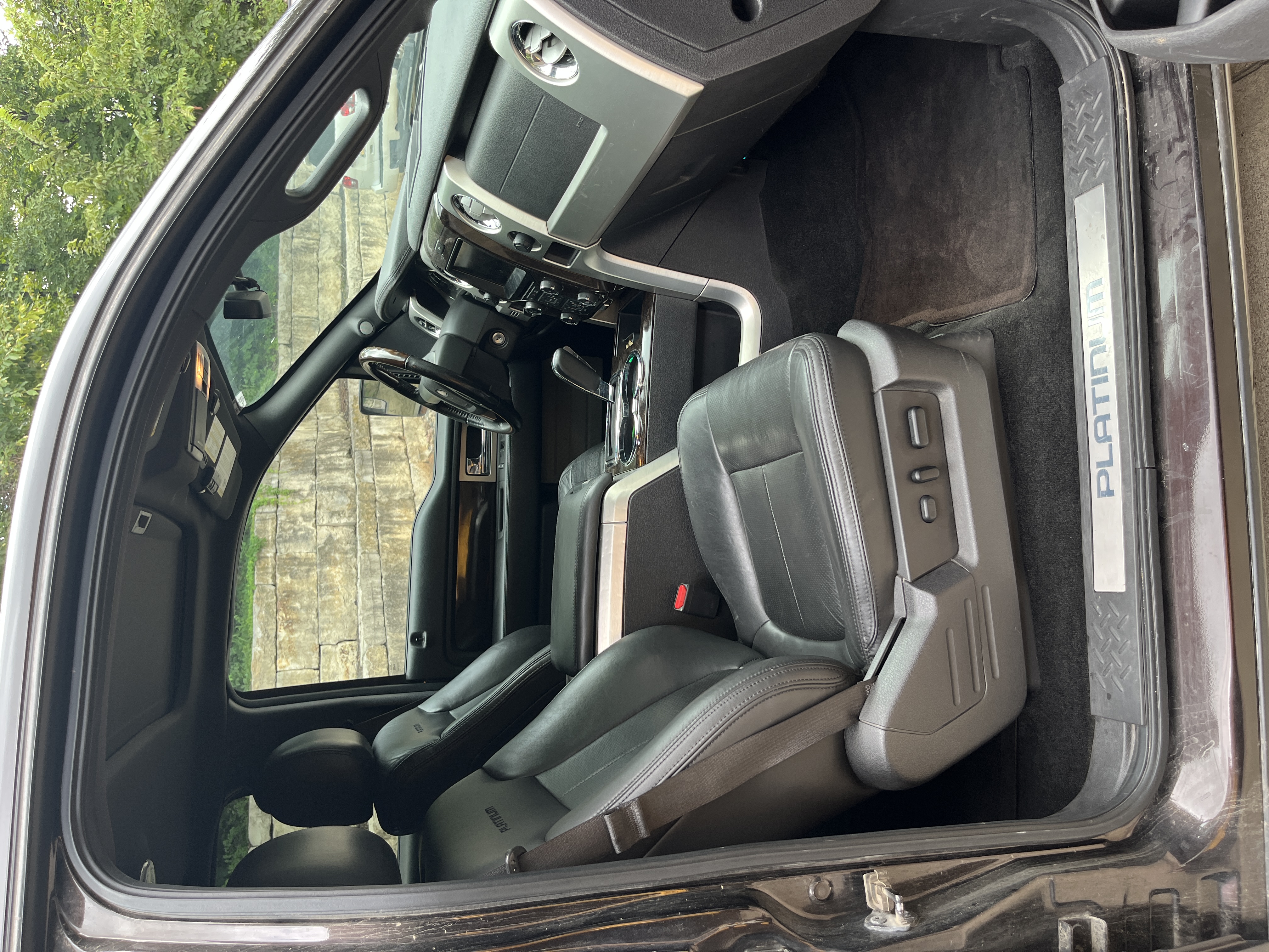 Used 2013 Ford F150 Platinum AWD/4WD image 21