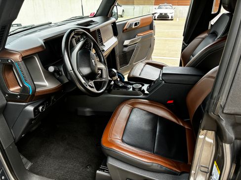 Used 2023 Ford Bronco Outer Banks AWD/4WD image 20