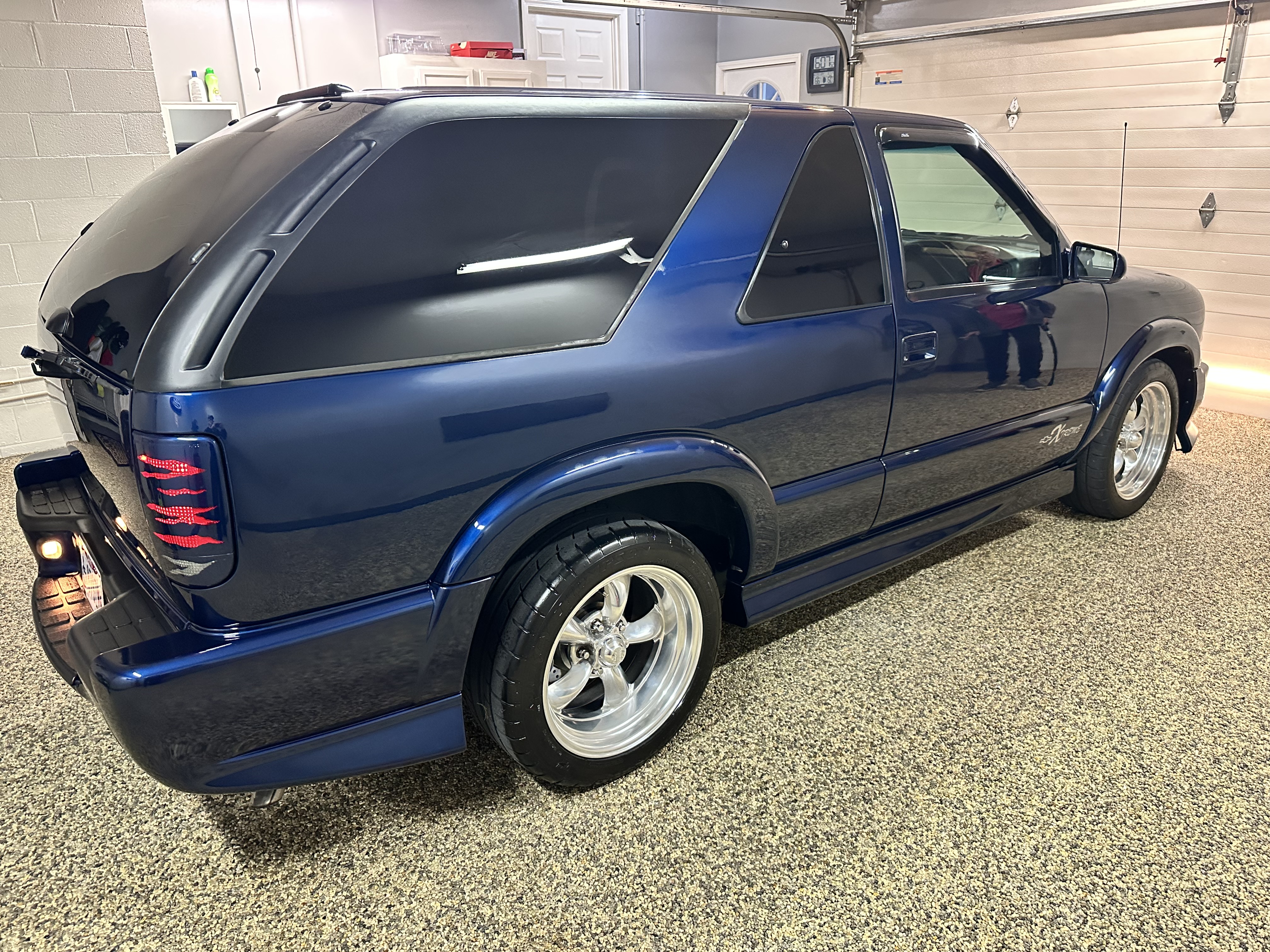 Used 2002 Chevrolet Blazer Xtreme w/ Preferred Equipment Group RWD image 4