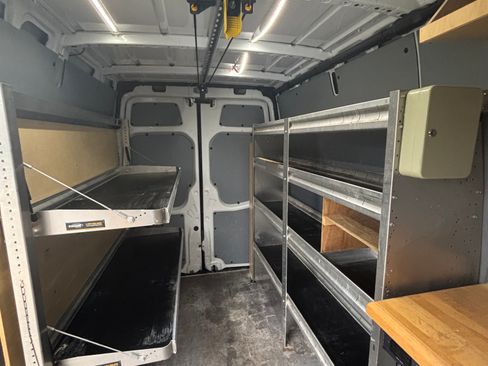 Used 2017 Mercedes-Benz Sprinter 2500 image 11