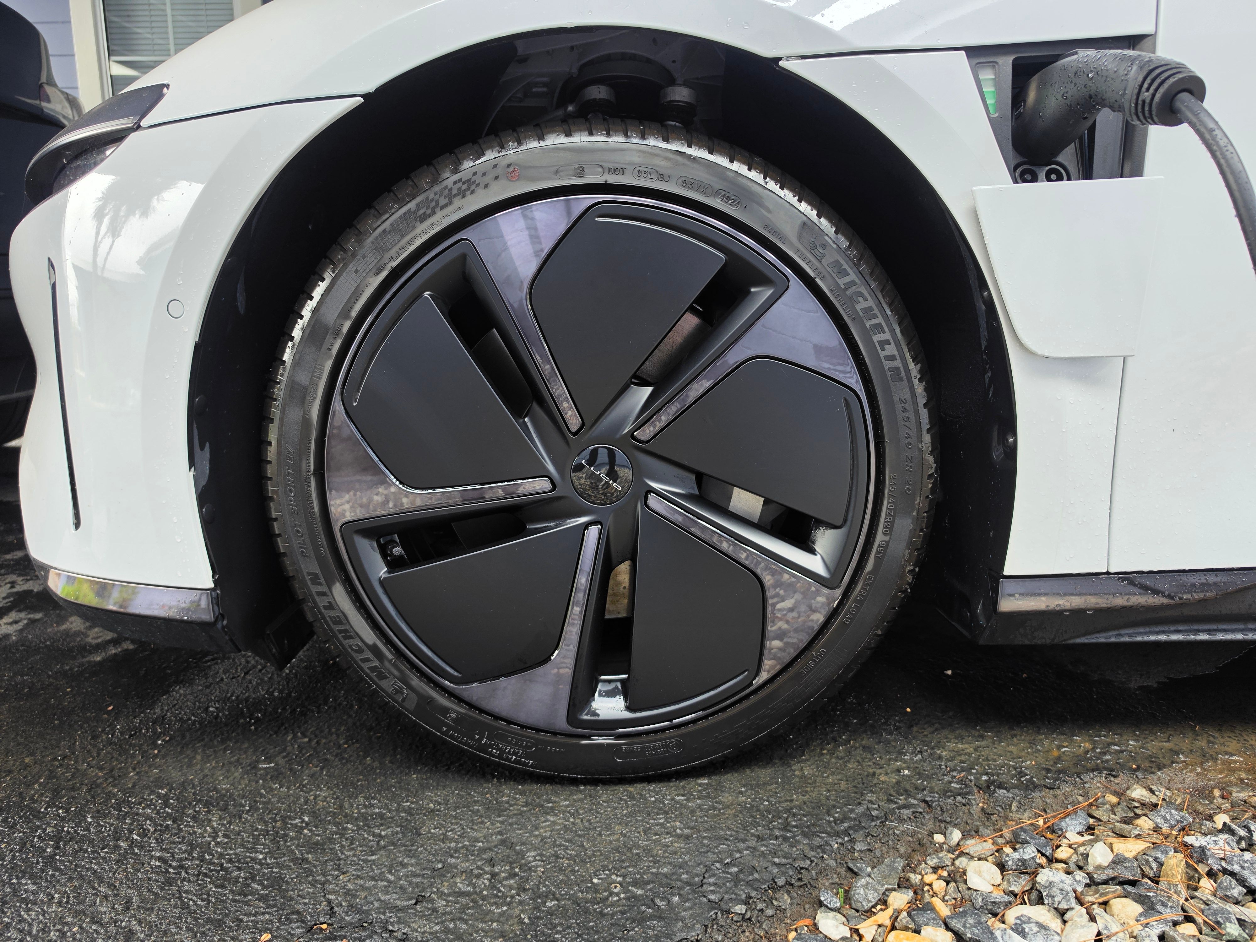 Used 2025 Lucid Air Pure RWD image 20