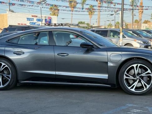Used 2022 Audi e-tron GT Premium Plus image 6