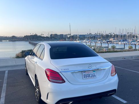 Used 2018 Mercedes-Benz C 300 Sedan image 8