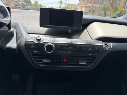 Used 2017 BMW i3 w/ Range Extender image 20