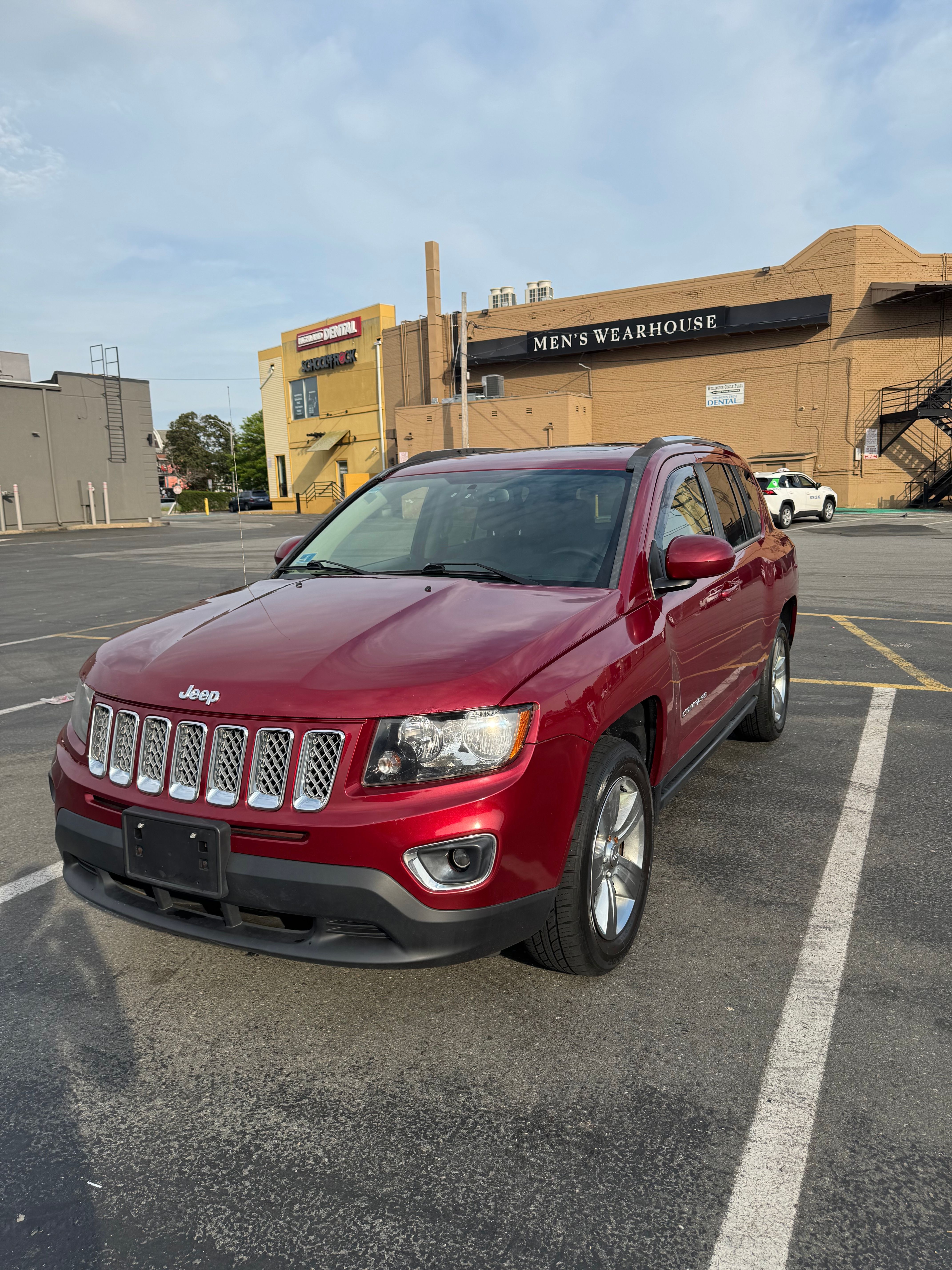 Used 2015 Jeep Compass High Altitude AWD/4WD image 4