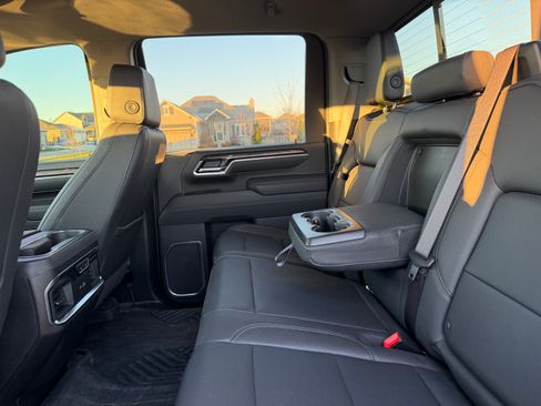 Used 2025 Chevrolet Silverado 3500 LTZ w/ LTZ Plus Package image 19