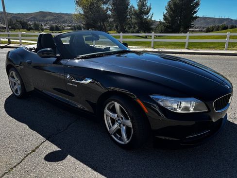 Used 2016 BMW Z4 sDrive28i image 6