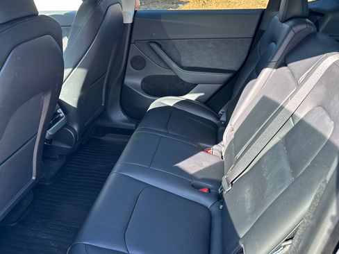Used 2023 Tesla Model Y Long Range AWD/4WD image 15