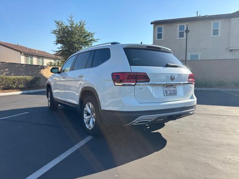 Used 2018 Volkswagen Atlas SE FWD image 6