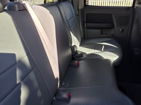 Used 2007 Dodge Ram 3500 Truck SLT image 23