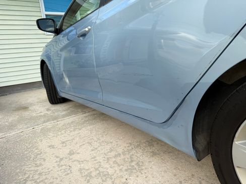 Used 2013 Hyundai Elantra GLS w/ Preferred Pkg image 11