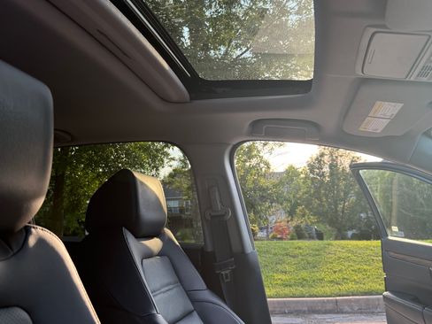 Used 2018 Honda CR-V EX-L image 12