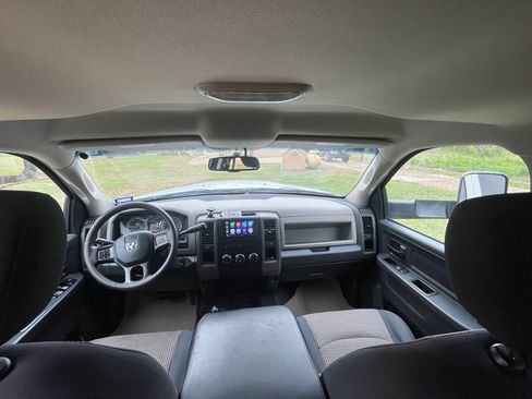 Used 2012 RAM 3500 ST w/ Chrome Appearance Group image 9