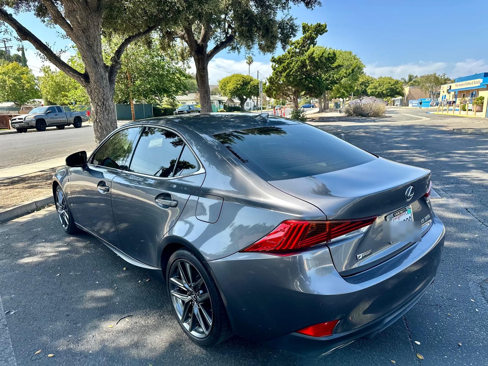 Used 2019 Lexus IS 300 F Sport w/ F Sport Package RWD image 6