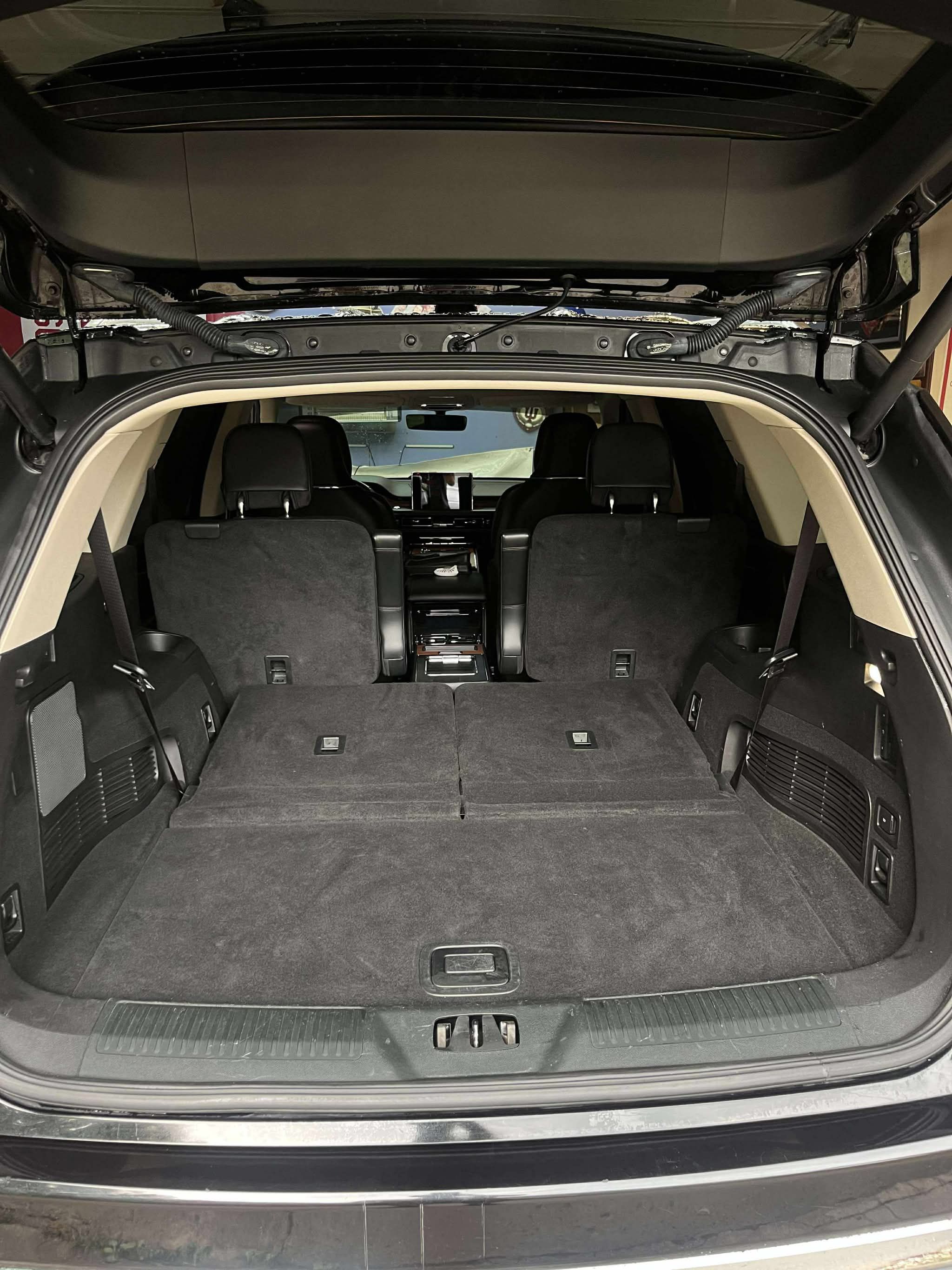 Used 2020 Lincoln Aviator Reserve w/ Equipment Group 202A AWD/4WD image 17