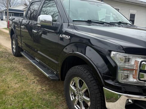 Used 2018 Ford F150 Lariat w/ Equipment Group 502A Luxury image 8